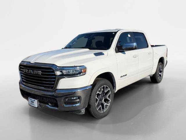 Used 2025 RAM 1500 Laramie AWD/4WD image 7