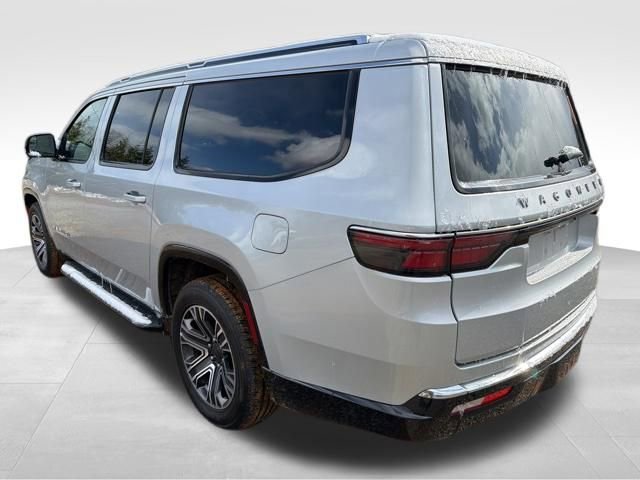 Used 2024 Jeep Wagoneer L Series II w/ Flexible Seating Group image 3