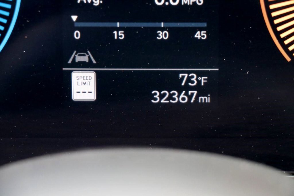 Used 2025 Hyundai Kona SEL image 9