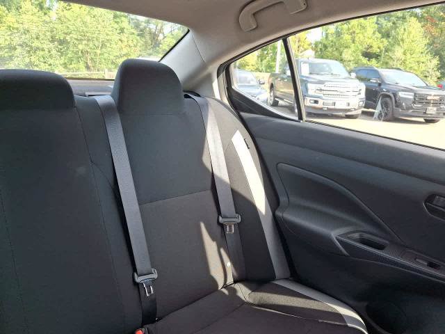 Used 2025 Nissan Versa S FWD image 14