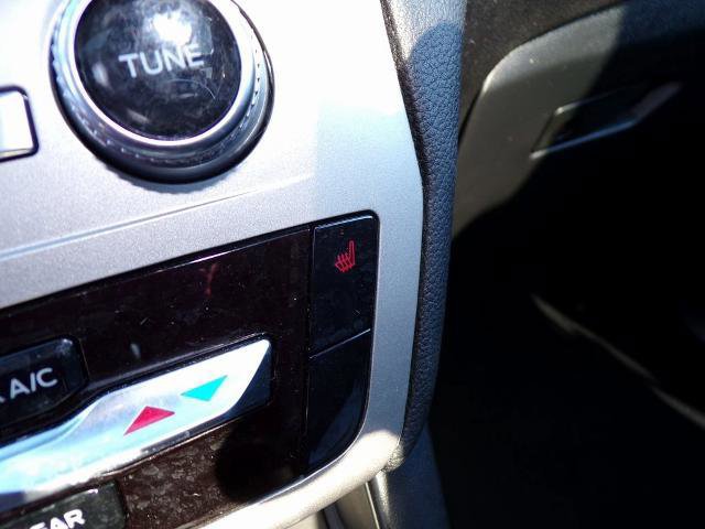 Certified 2022 Ford Explorer XLT w/ Equipment Group 202A image 24