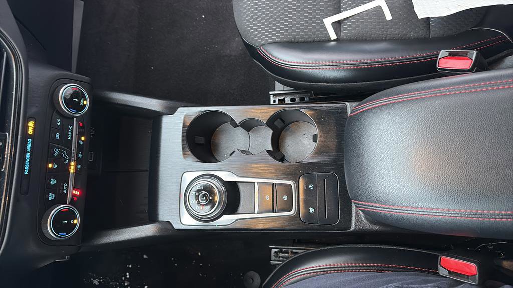 Certified 2024 Ford Escape ST-Line image 24