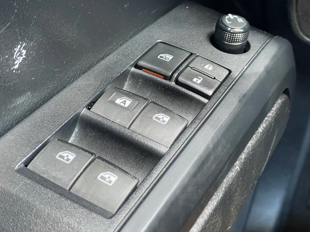 Used 2021 Toyota Tacoma SR image 17