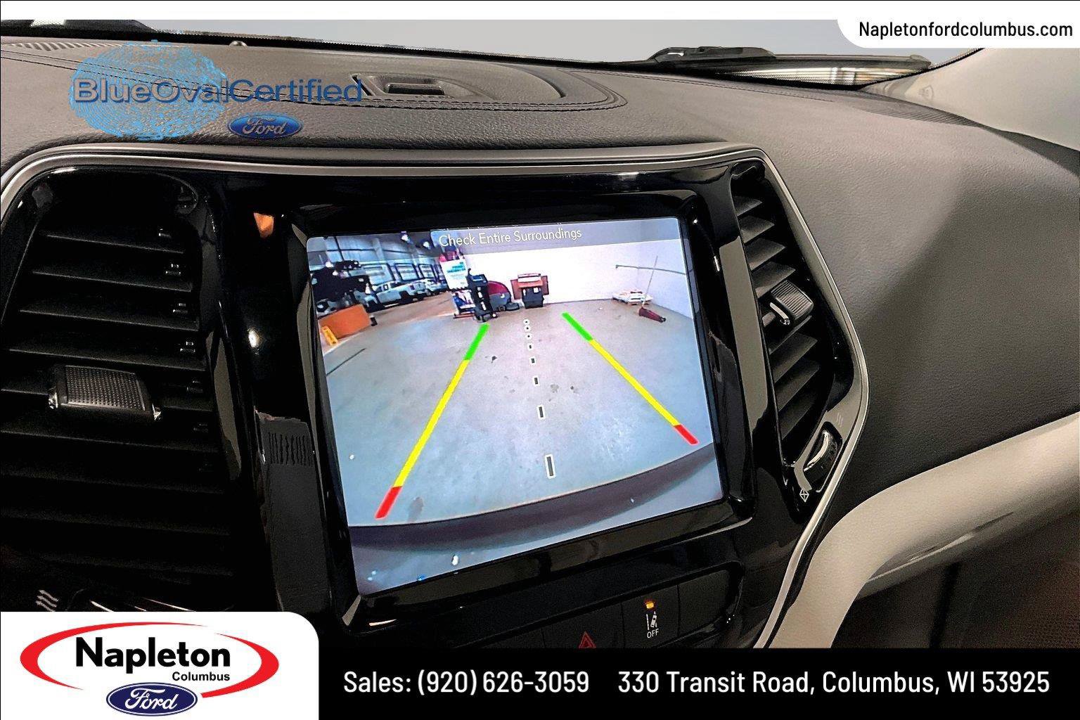 Used 2019 Jeep Cherokee Limited w/ Luxury Group AWD/4WD image 22