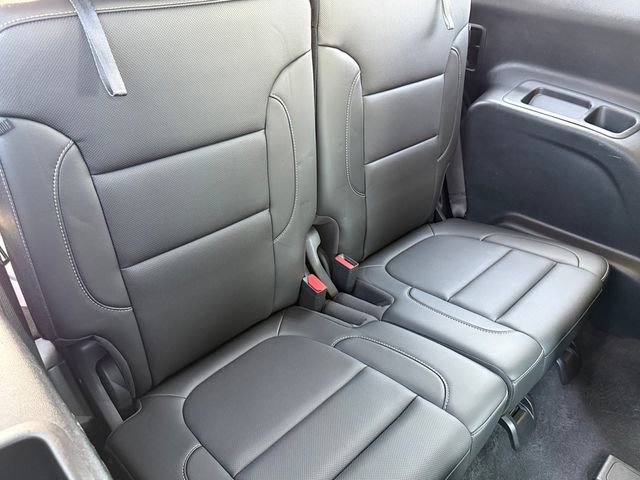 Used 2021 GMC Acadia SLT w/ Elevation Edition AWD/4WD image 23