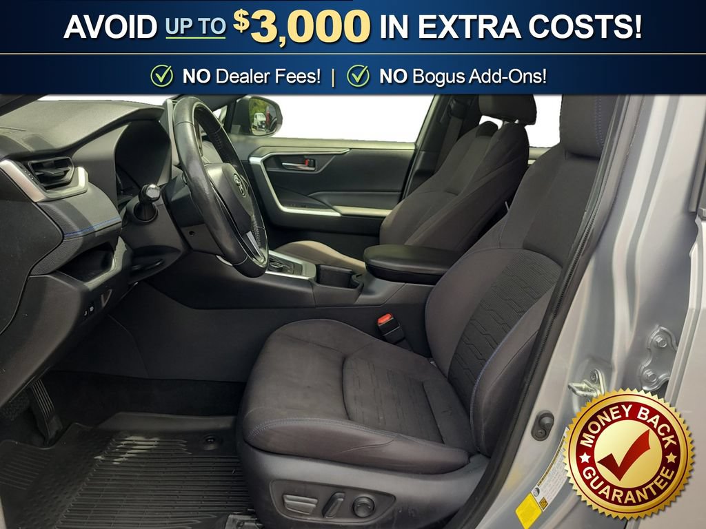 Used 2023 Toyota RAV4 SE AWD/4WD image 14