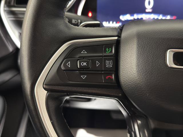 Used 2021 Jeep Grand Cherokee L Laredo w/ Luxury Tech Group I image 22