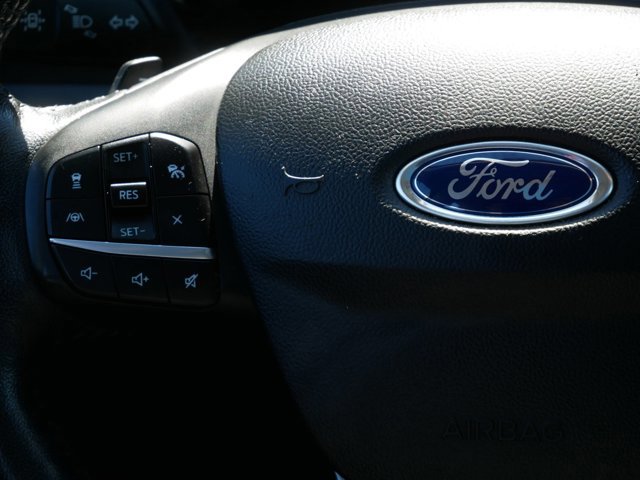 Certified 2020 Ford Escape Titanium AWD/4WD image 19