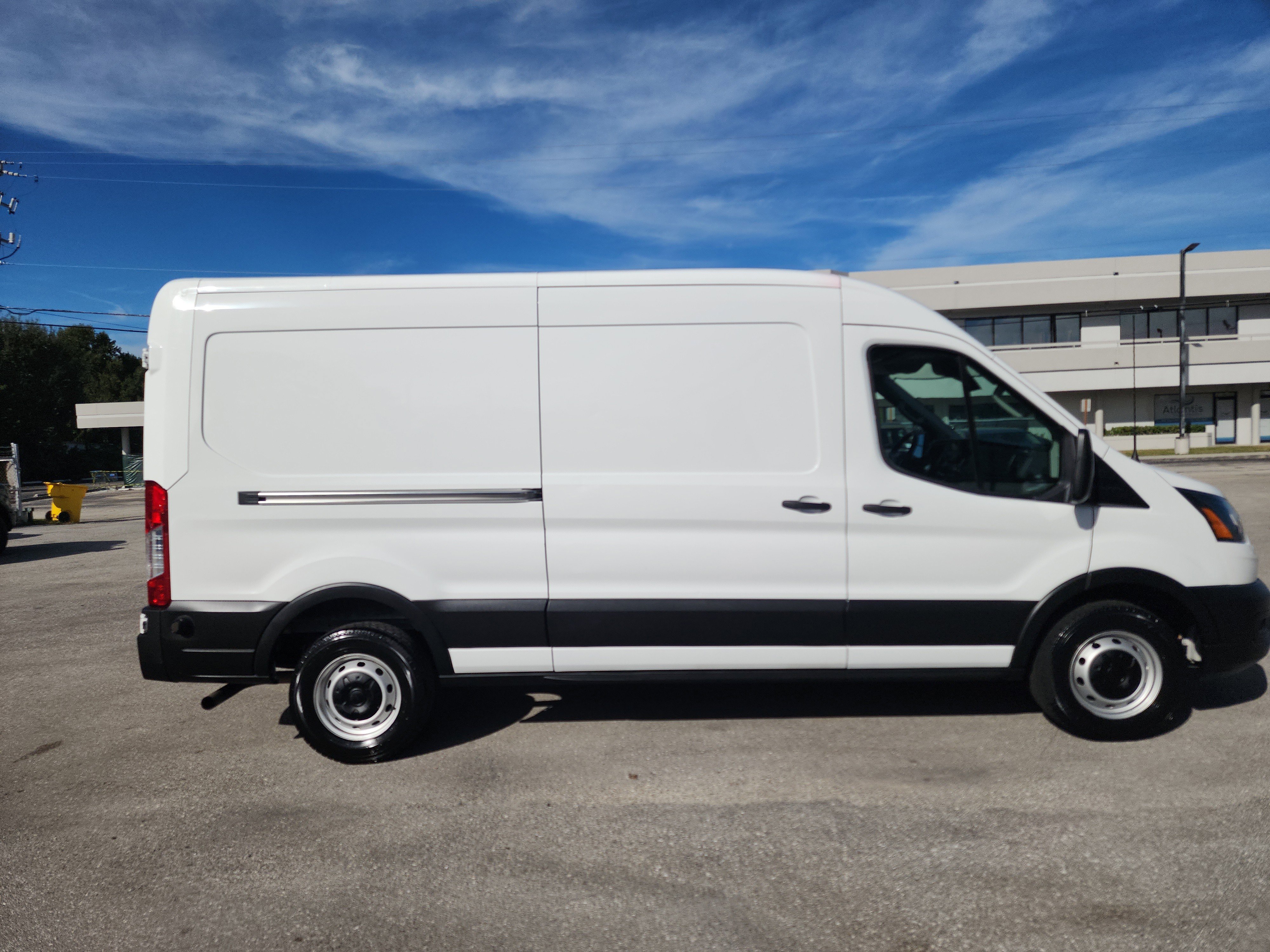 Certified 2020 Ford Transit 250 Medium Roof image 6