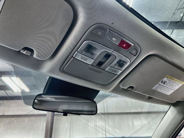 Used 2025 Kia Telluride S FWD image 34