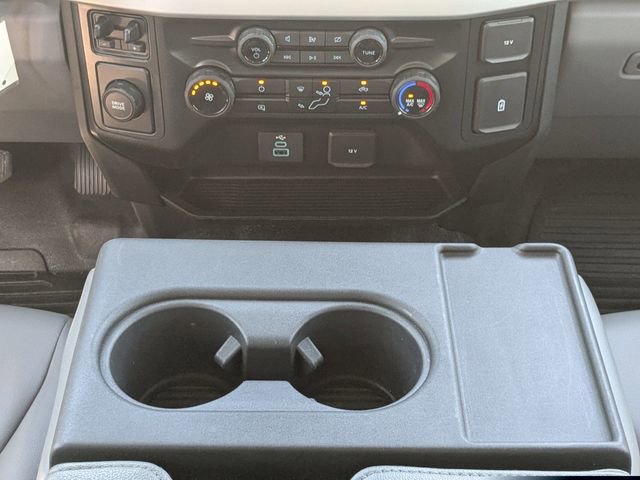 Certified 2023 Ford F250 XL w/ XL Chrome Package RWD image 19