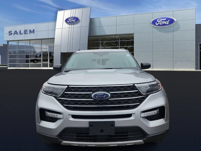 Certified 2023 Ford Explorer XLT w/ Equipment Group 202A AWD/4WD image 7