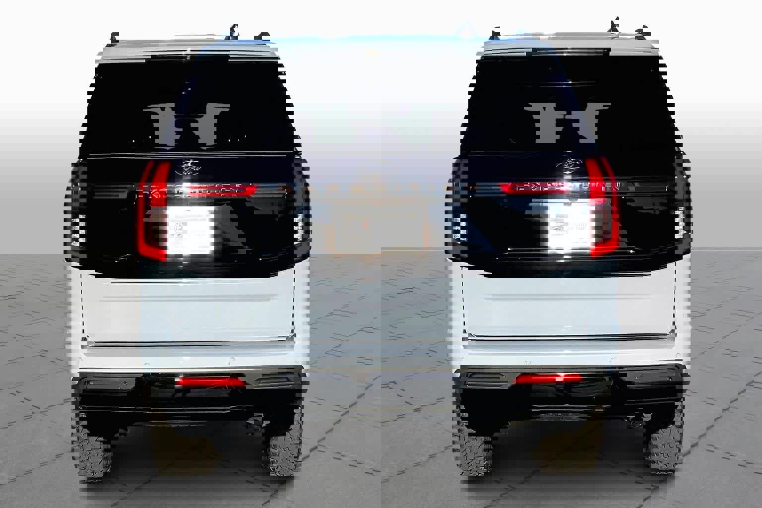 Certified 2025 Ford Expedition Tremor image 3