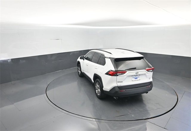 Used 2022 Toyota RAV4 XLE image 22
