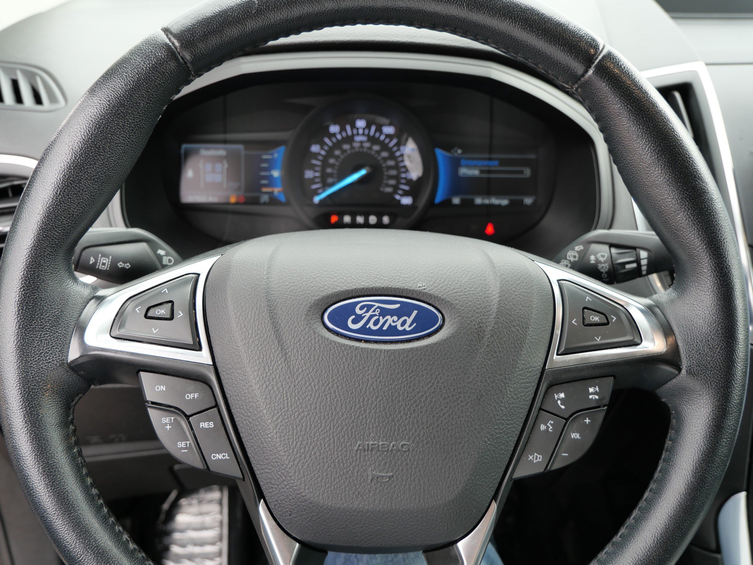 Certified 2024 Ford Edge Titanium AWD/4WD image 22
