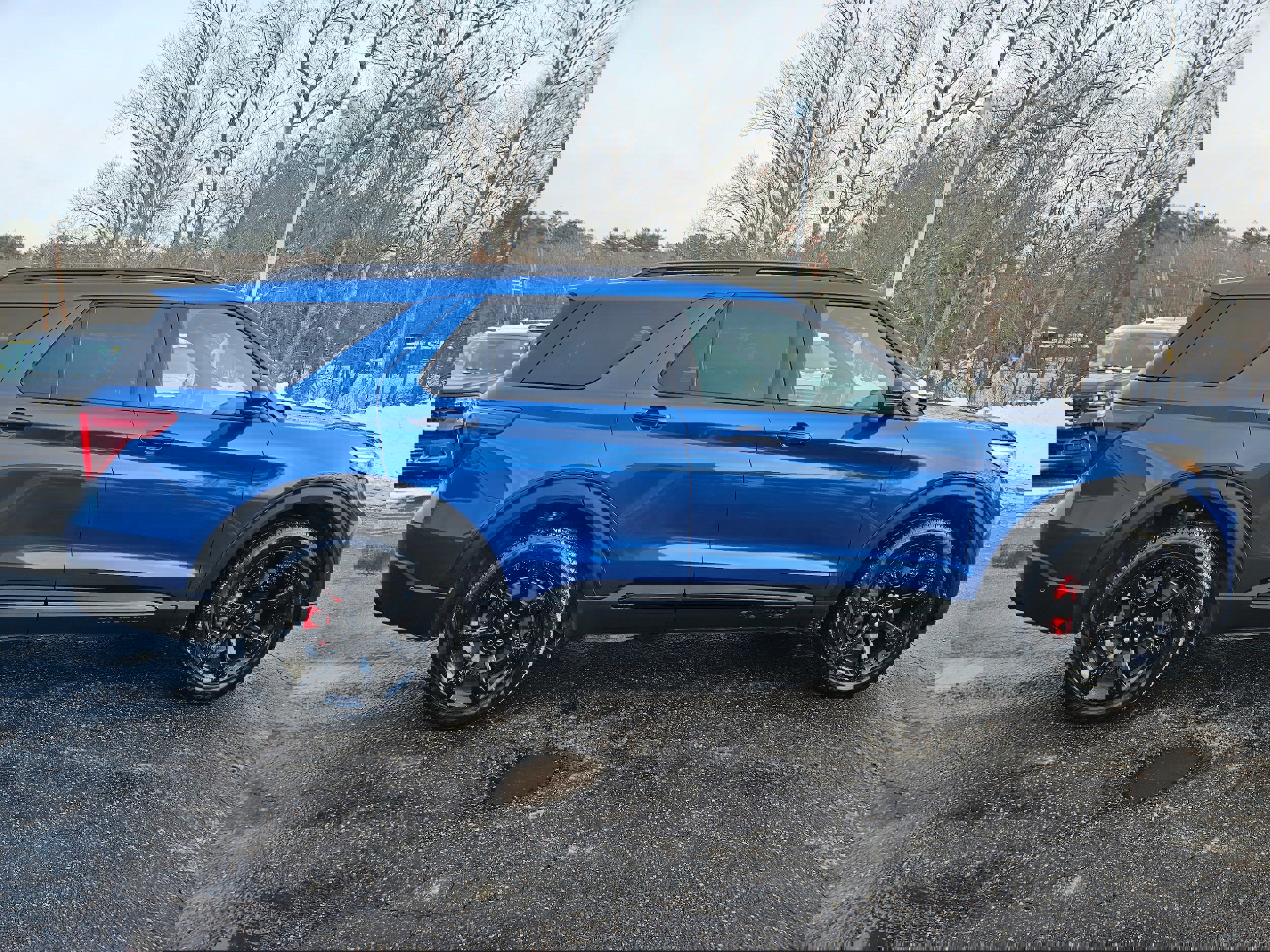 Certified 2023 Ford Explorer ST w/ Equipment Group 401A image 2