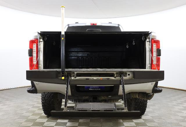 Certified 2024 Ford F250 Lariat w/ Tremor Off-Road Package AWD/4WD image 4