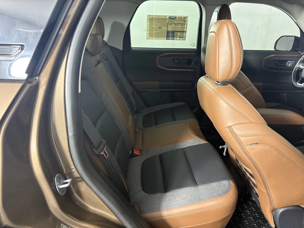 Certified 2022 Ford Bronco Sport Outer Banks w/ Tech Package AWD/4WD image 33