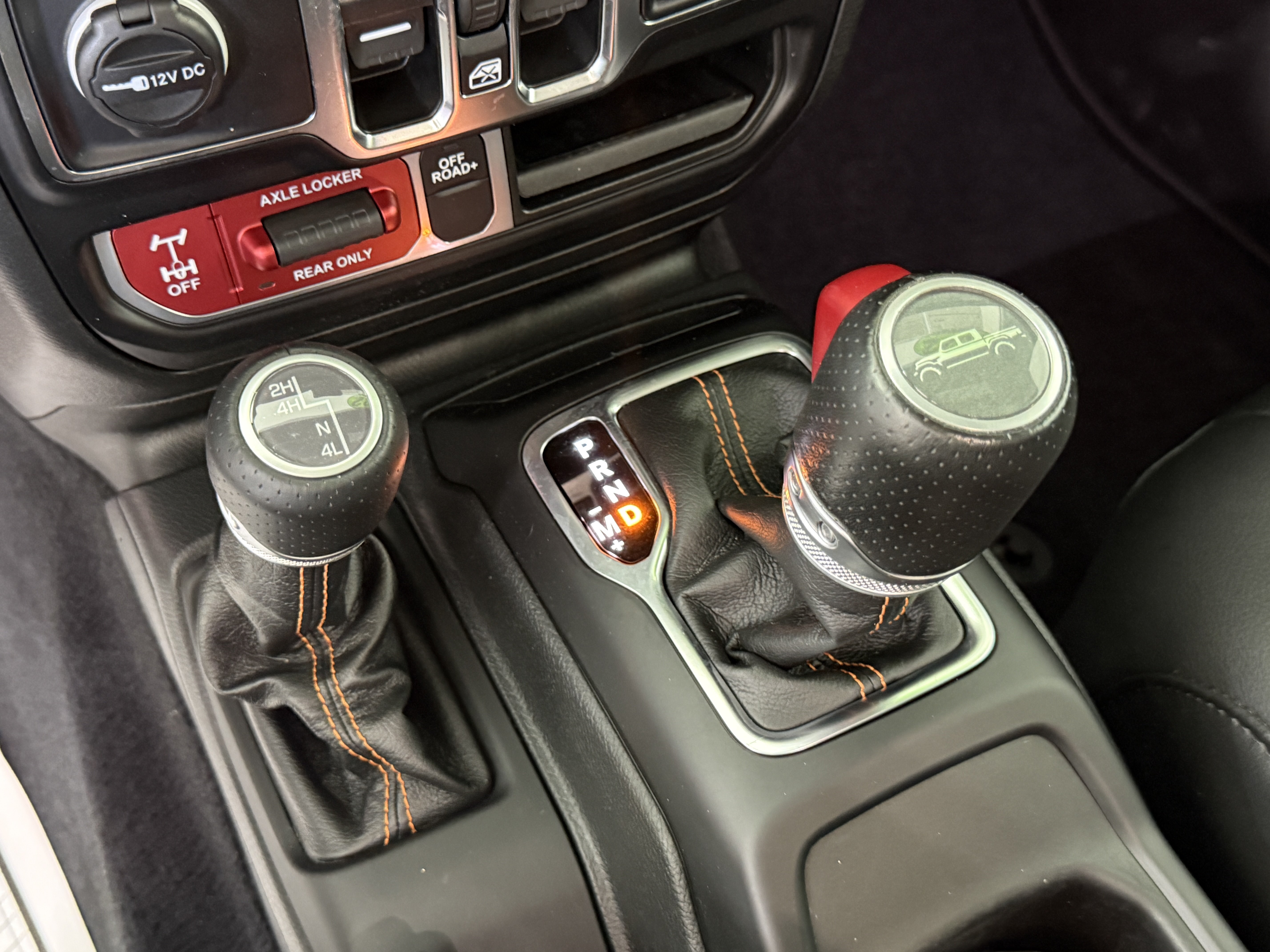 Used 2022 Jeep Gladiator Mojave w/ LED Lighting Group AWD/4WD image 21