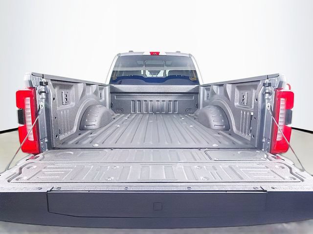 Certified 2025 Ford F250 Lariat w/ Lariat Ultimate Package AWD/4WD image 33