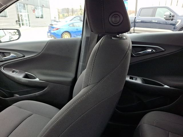 Used 2023 Chevrolet Malibu LT FWD image 17