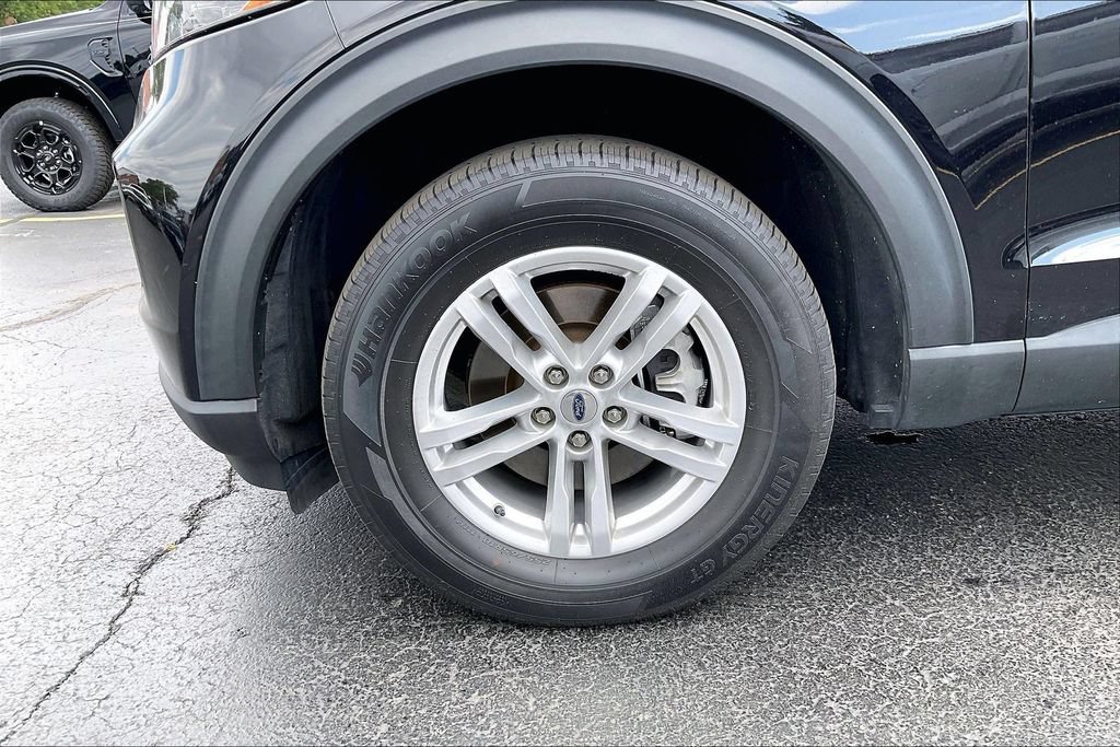Certified 2022 Ford Explorer XLT AWD/4WD image 8