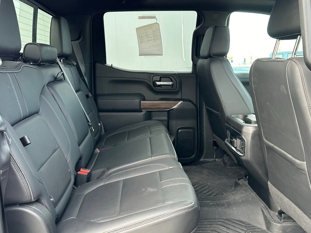 Used 2022 Chevrolet Silverado 1500 High Country w/ Technology Package image 19