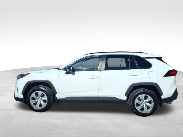 Used 2020 Toyota RAV4 LE w/ Carpet Mat Package AWD/4WD image 2