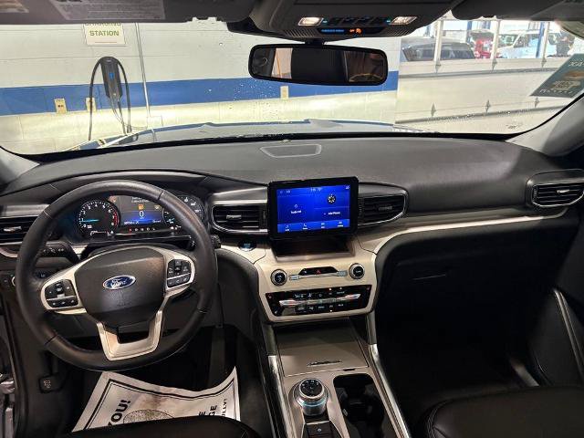 Certified 2023 Ford Explorer XLT AWD/4WD image 13