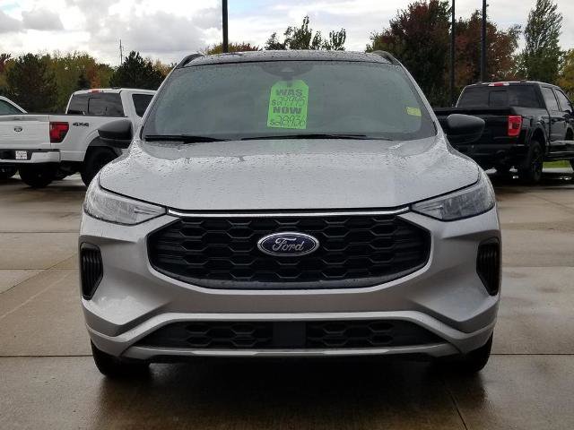 Certified 2023 Ford Escape ST-Line w/ Tech Pack #1 image 8