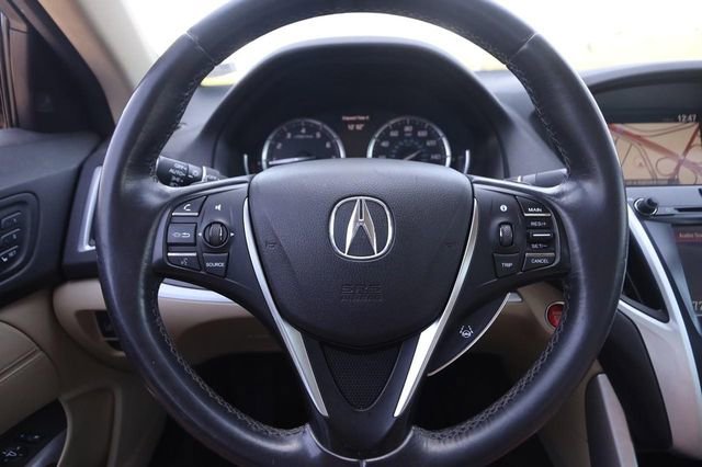 Used 2017 Acura TLX V6 SH-AWD w/ Technology Pkg image 11