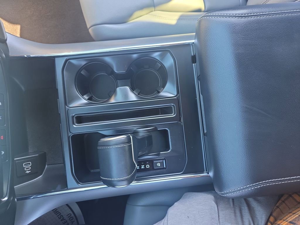 Certified 2025 Ford F150 Lightning Flash image 36