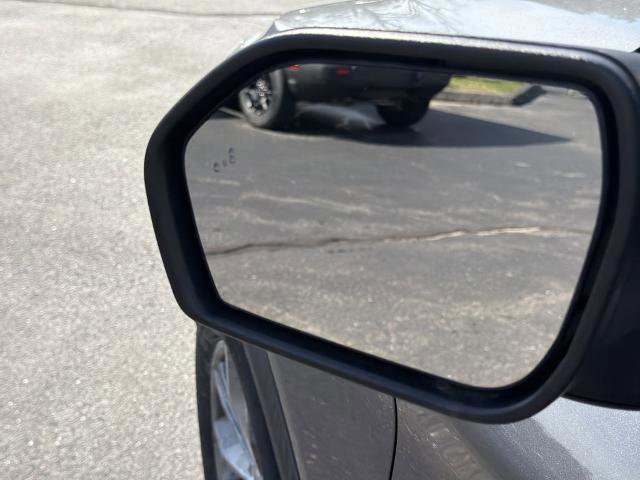 Certified 2022 Ford Explorer XLT w/ Equipment Group 202A image 22