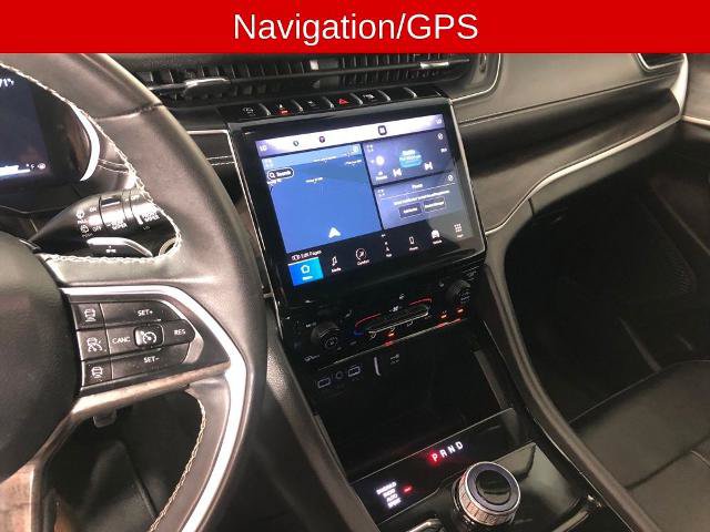 Used 2023 Jeep Grand Cherokee L Limited AWD/4WD image 3