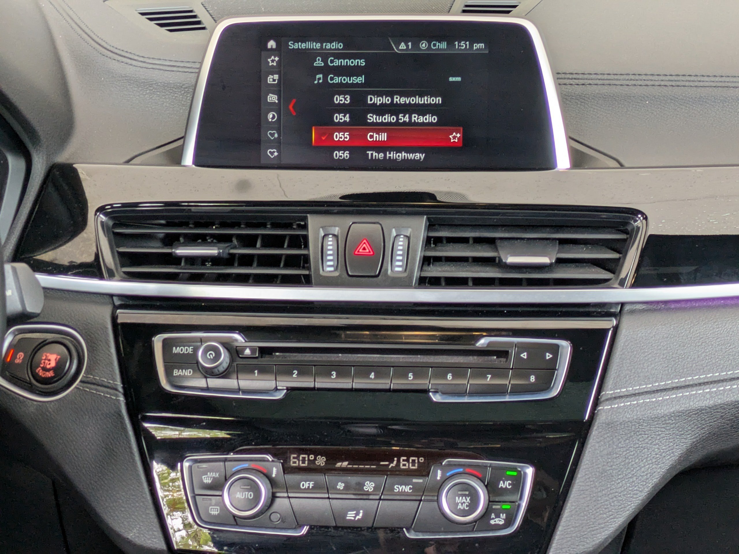 Used 2018 BMW X2 sDrive28i w/ Convenience Package FWD image 19