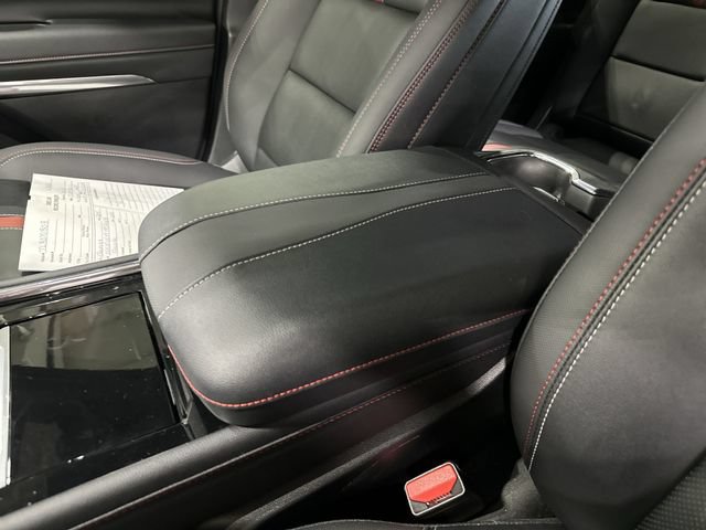 Used 2024 Chevrolet Traverse RS AWD/4WD image 28