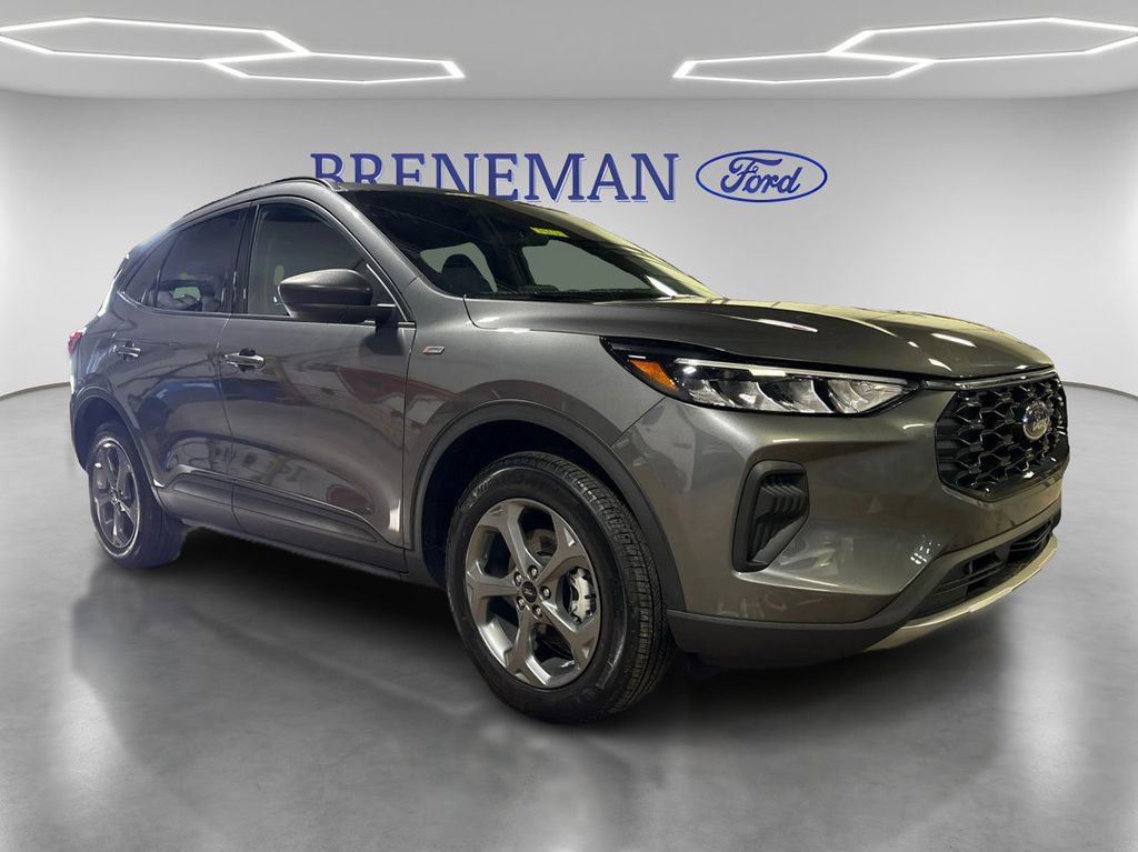Certified 2025 Ford Escape ST-Line image 9