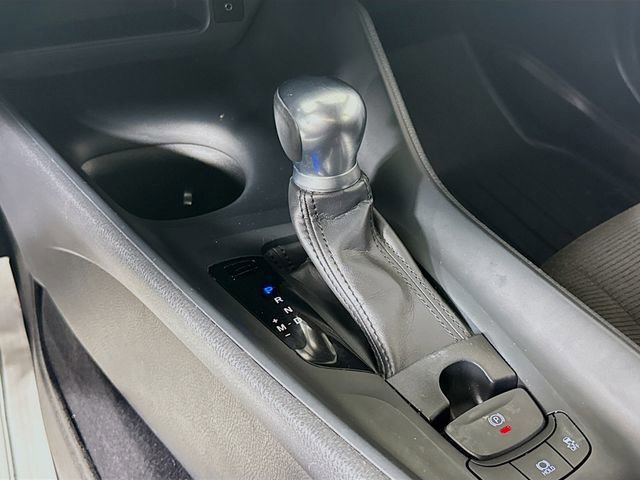 Used 2019 Toyota C-HR LE image 16