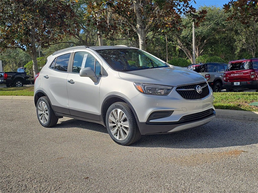 Used 2018 Buick Encore Preferred image 2