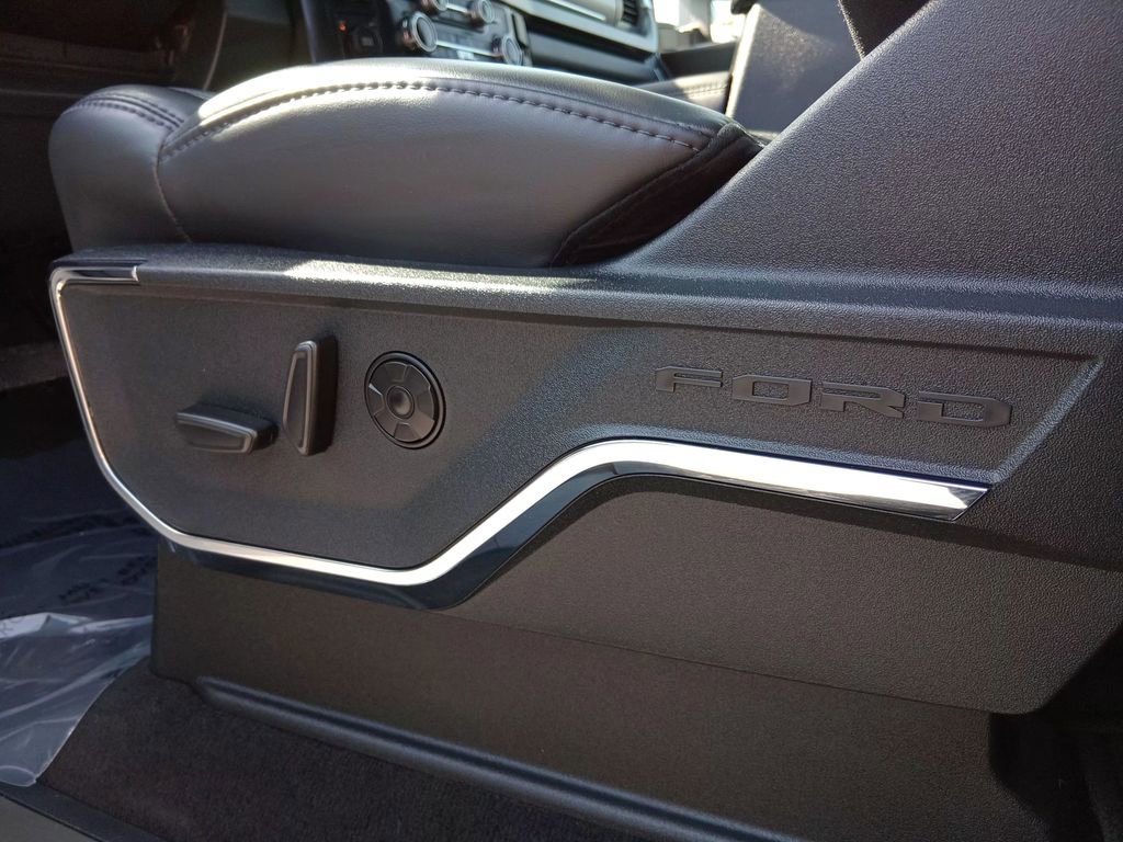 Certified 2025 Ford F350 Platinum AWD/4WD image 20