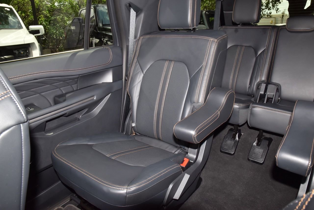 Certified 2024 Ford Expedition Max Platinum AWD/4WD image 20