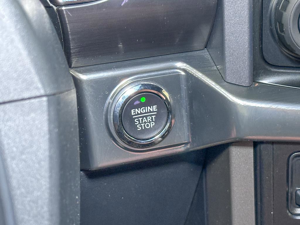 Certified 2023 Ford F150 Lariat w/ Equipment Group 502A High image 39