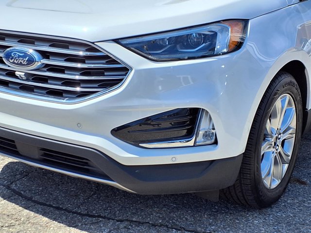Certified 2024 Ford Edge Titanium w/ Equipment Group 301A AWD/4WD image 30