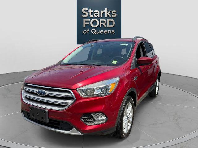 Certified 2018 Ford Escape SE w/ SE Sync 3 Package AWD/4WD image 3