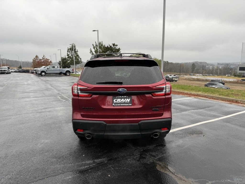 Used 2025 Subaru Ascent Bronze Edition image 6
