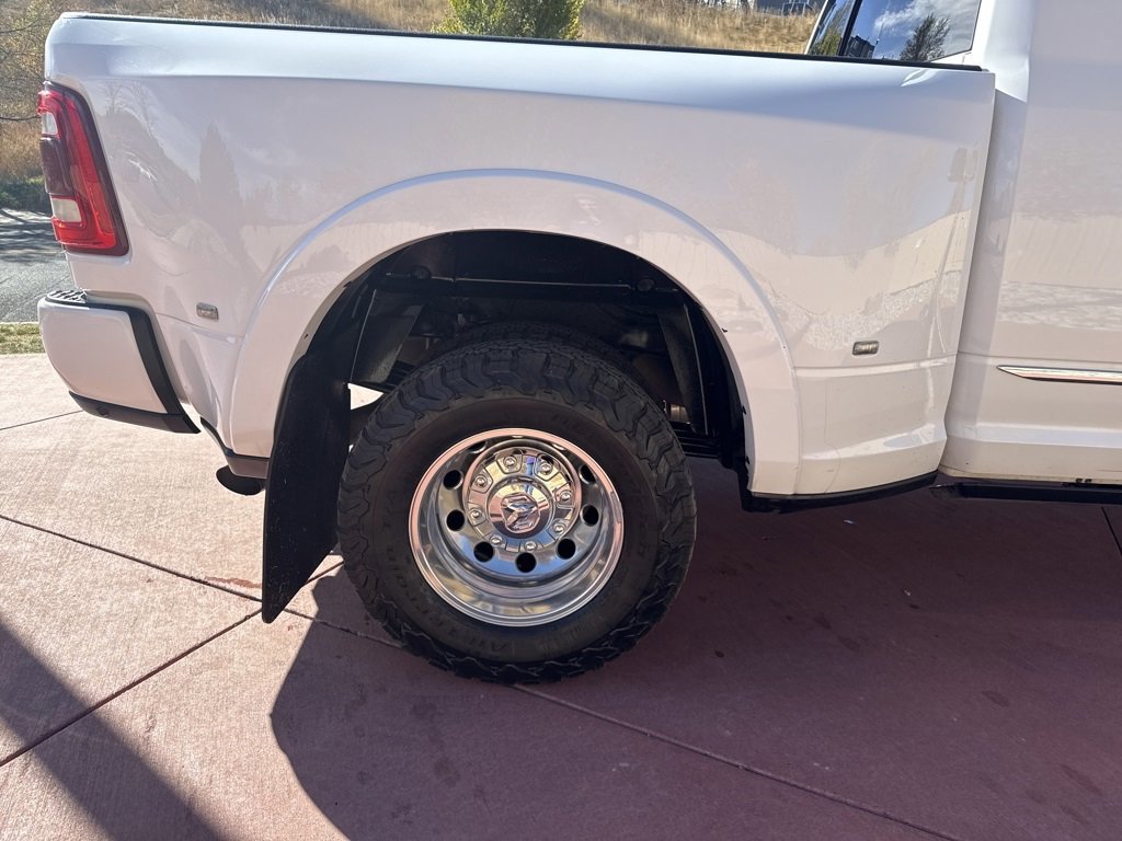 Used 2019 RAM 3500 Limited image 28