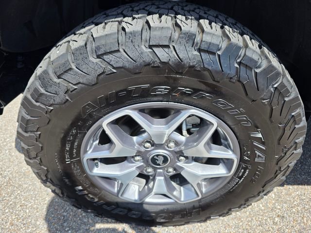 Certified 2025 Ford Bronco Badlands AWD/4WD image 12
