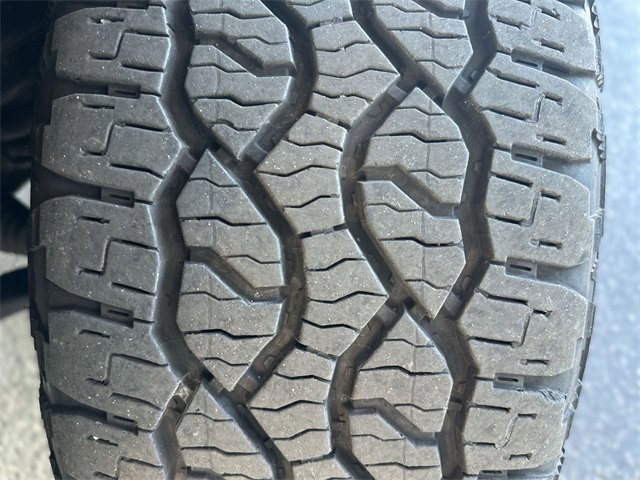 Certified 2022 Ford F150 Lariat w/ Equipment Group 502A High image 11