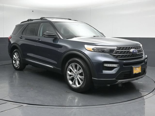 Certified 2024 Ford Explorer XLT w/ Equipment Group 202A