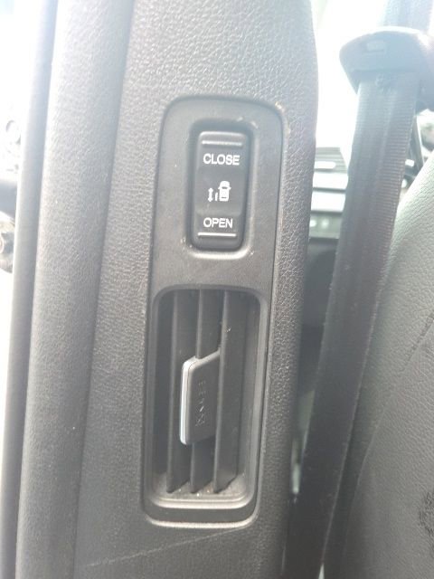 Used 2025 Honda Odyssey EX-L image 18